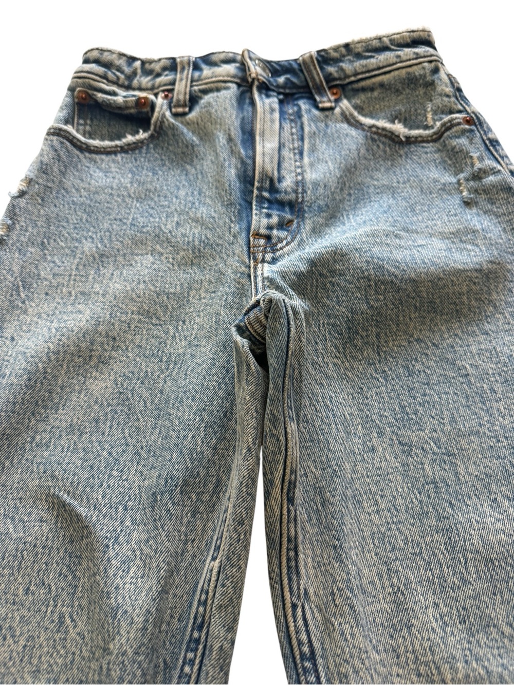Abercrombie & Fitch Vintage Light Wash Straight Leg Jeans - Picture 3 of 9